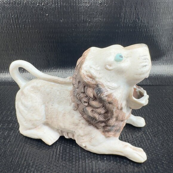 Antique Ceramic Lion Ashtray Creamer Porcelain Figurine Decor Blue Eyes VTG - Picture 1 of 12